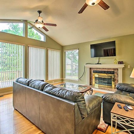 Lakefront Home With 2-Tier Deck And Boat Parking! Hot Springs Eksteriør bilde