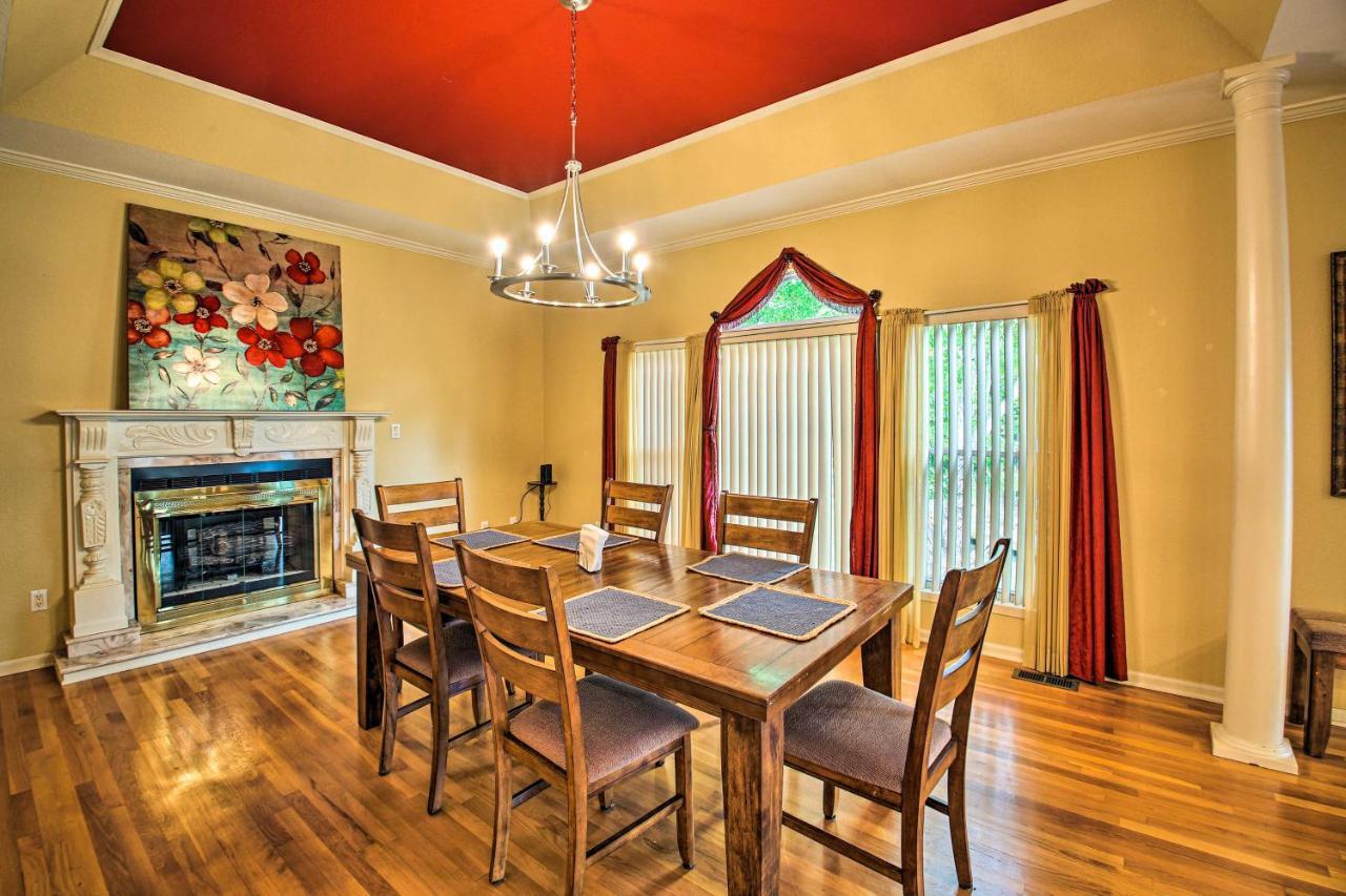 Lakefront Home With 2-Tier Deck And Boat Parking! Hot Springs Eksteriør bilde