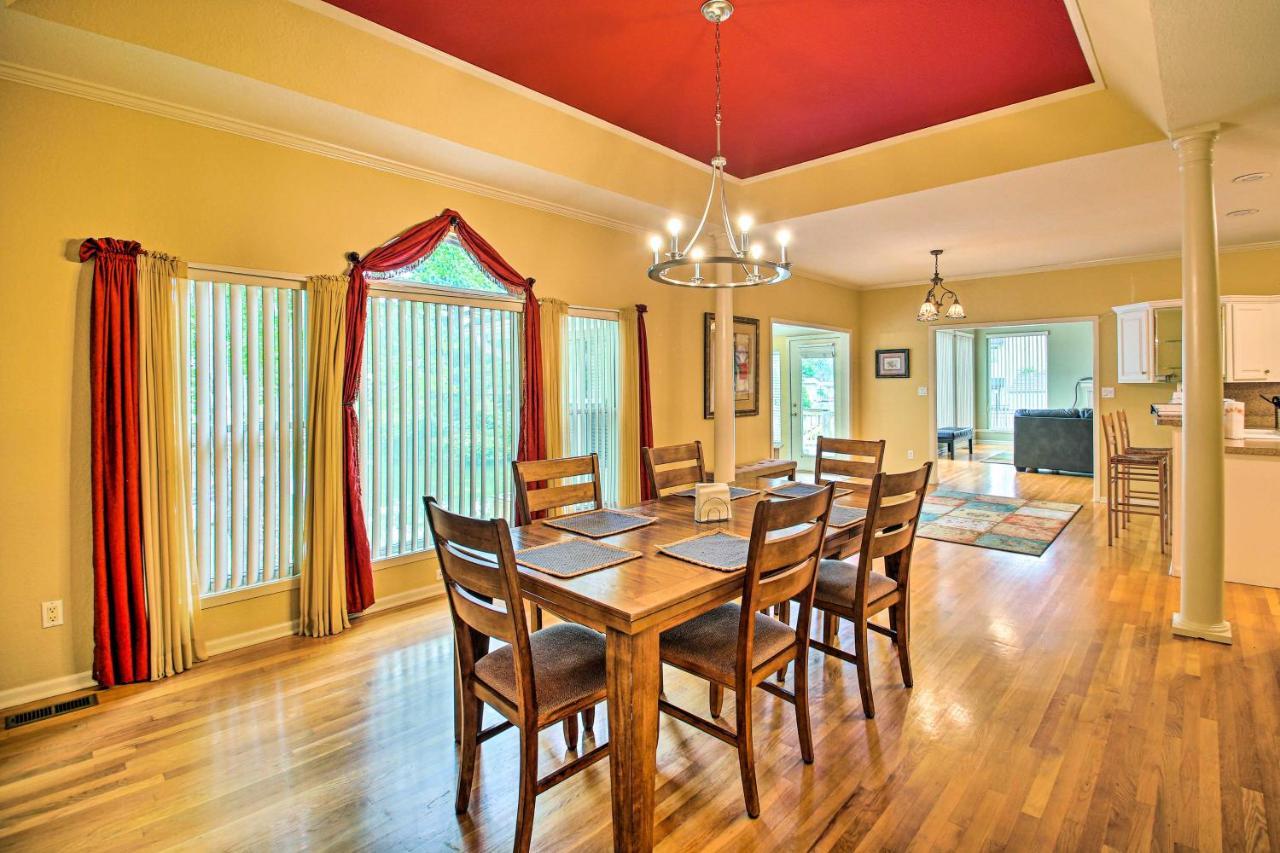 Lakefront Home With 2-Tier Deck And Boat Parking! Hot Springs Eksteriør bilde